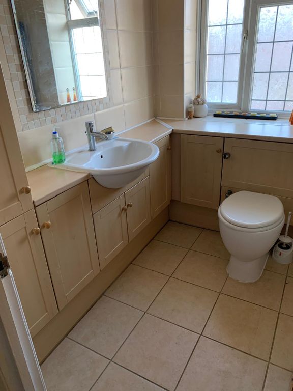 Property photo 3 of 8