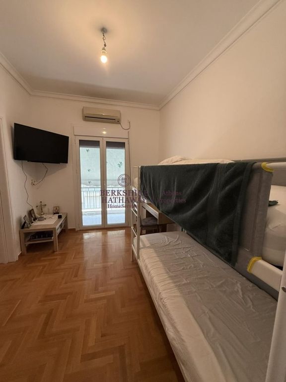 Property photo 1 of 21 (For Sale) Residential Apartment || Athens Center/Athens - 62 Sq.m, 2 Bedrooms, 155.000€