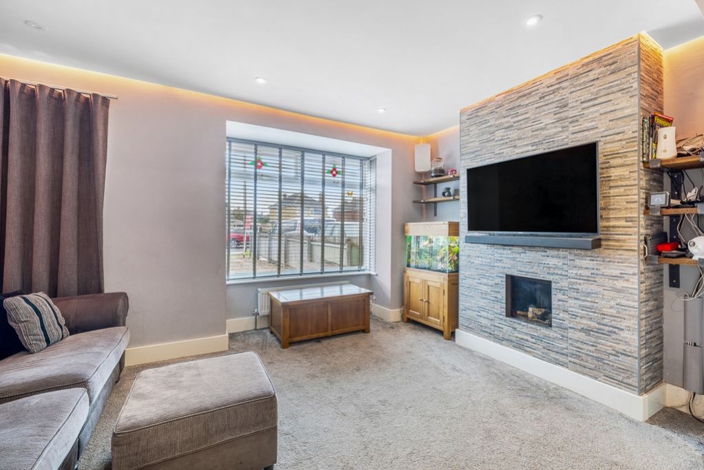 Property photo 2 of 18 19 Saundergate Lane (Wyberton)-13