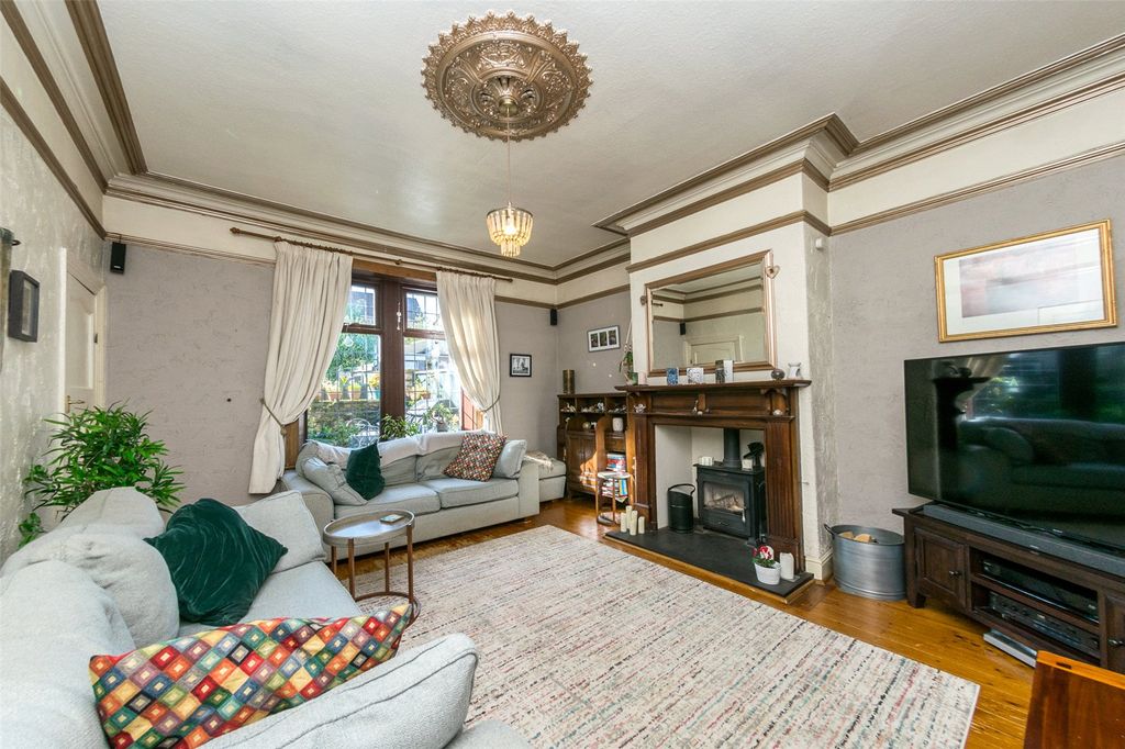 Property photo 2 of 30 Picture No. 2