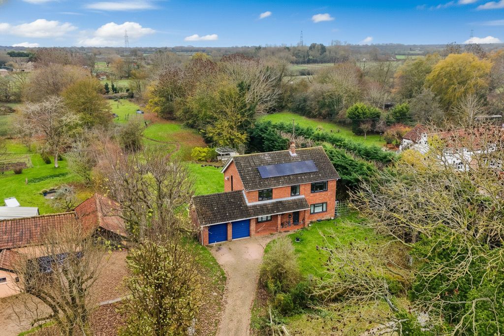 Property photo 1 of 31