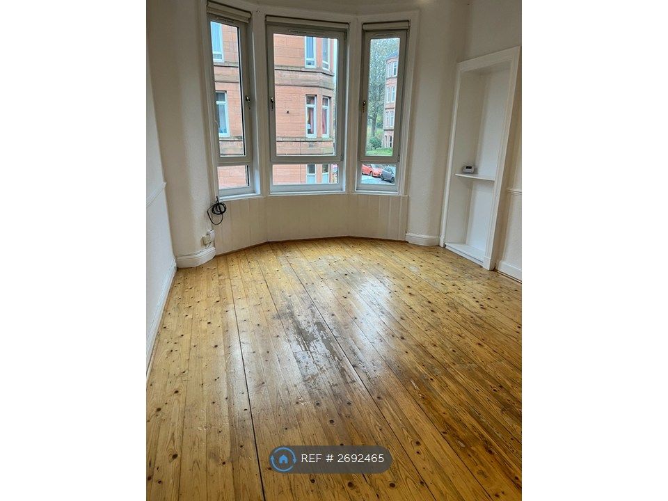 Property photo 2 of 9 Lounge