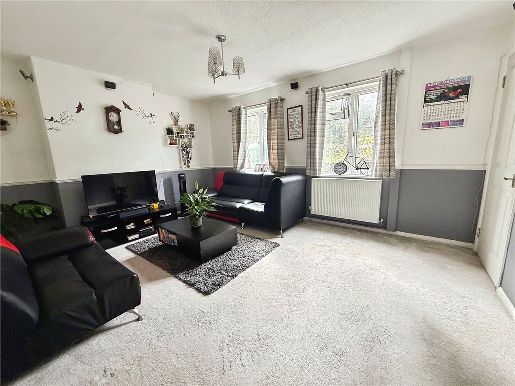 Property photo 3 of 10 Picture No. 03