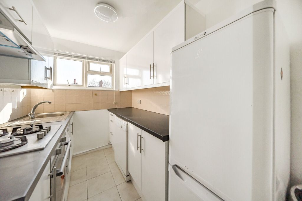 Property photo 3 of 7 Picture No. 07