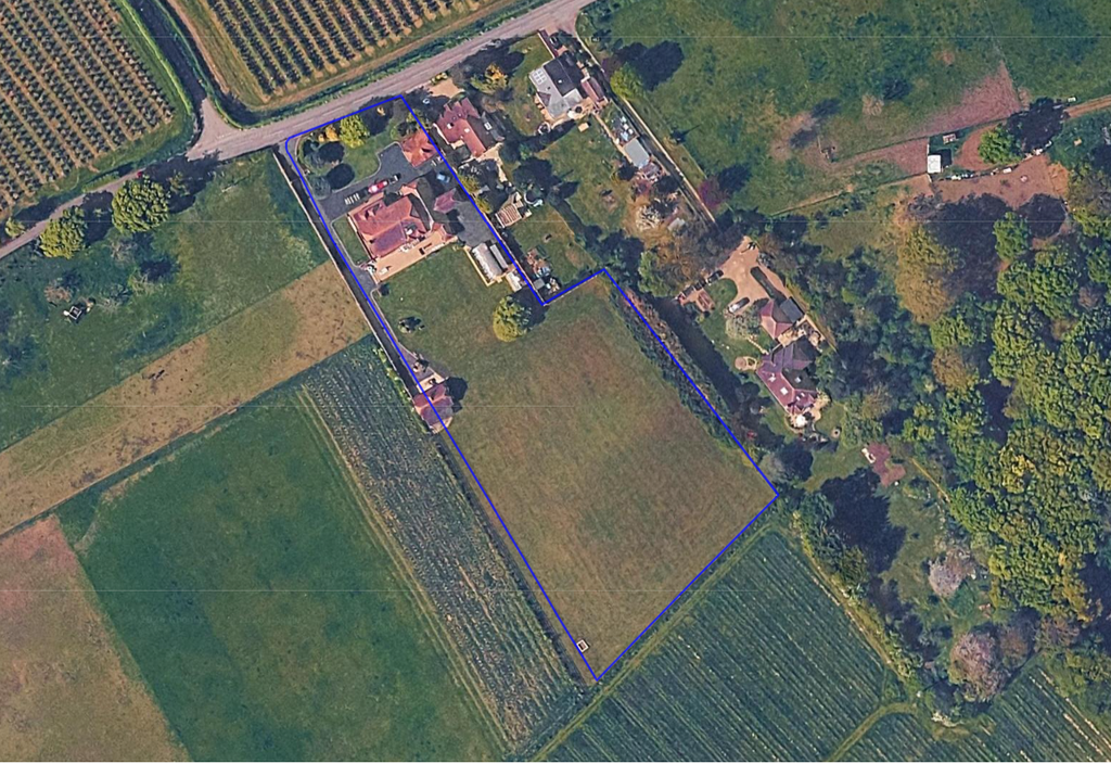 Property photo 3 of 26