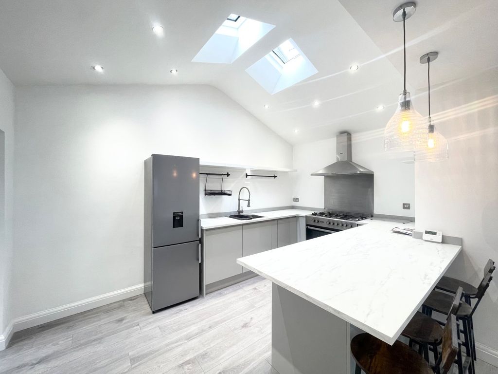 Property photo 3 of 15 Picture No. 14