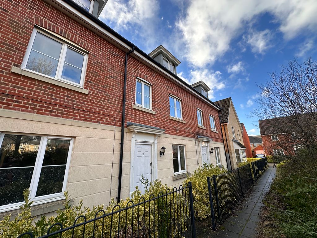 Property photo 1 of 9 View