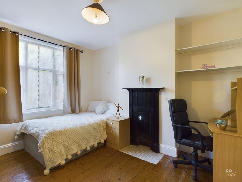 Property photo 1 of 10 Photo 2