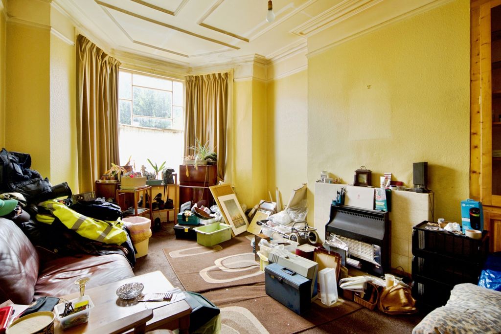 Property photo 3 of 14 Reception Room