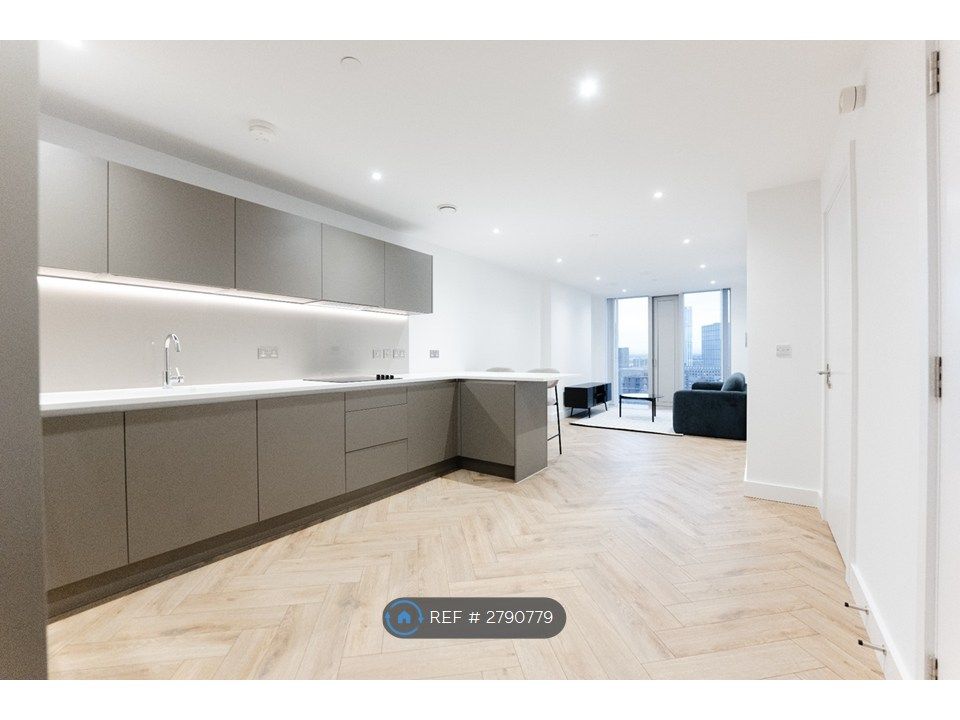 Property photo 1 of 35