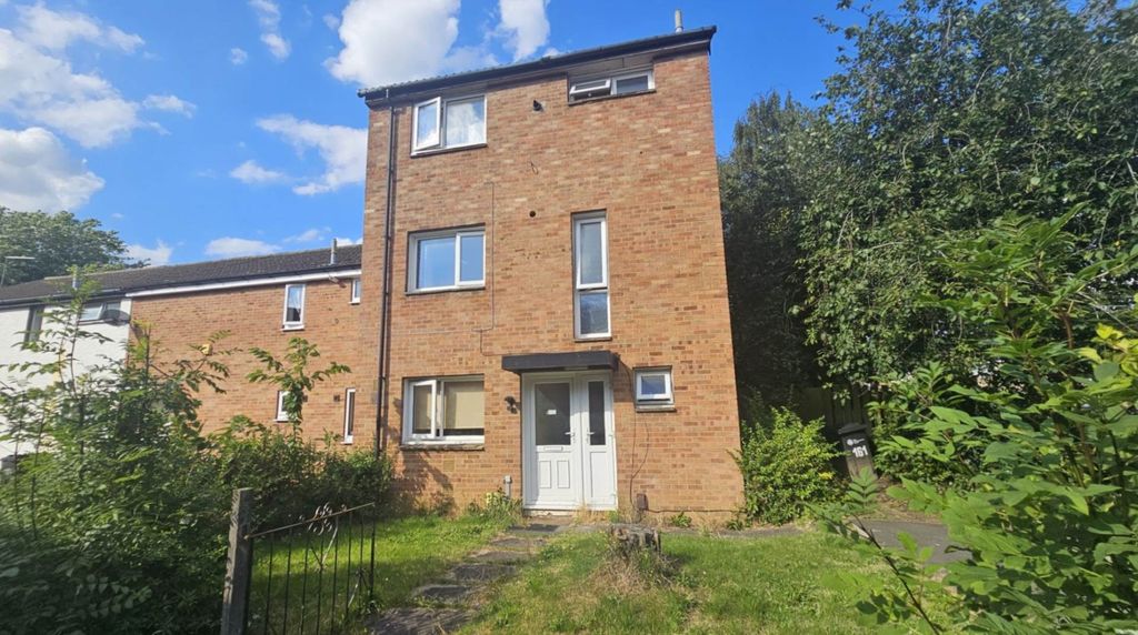 Property photo 1 of 1