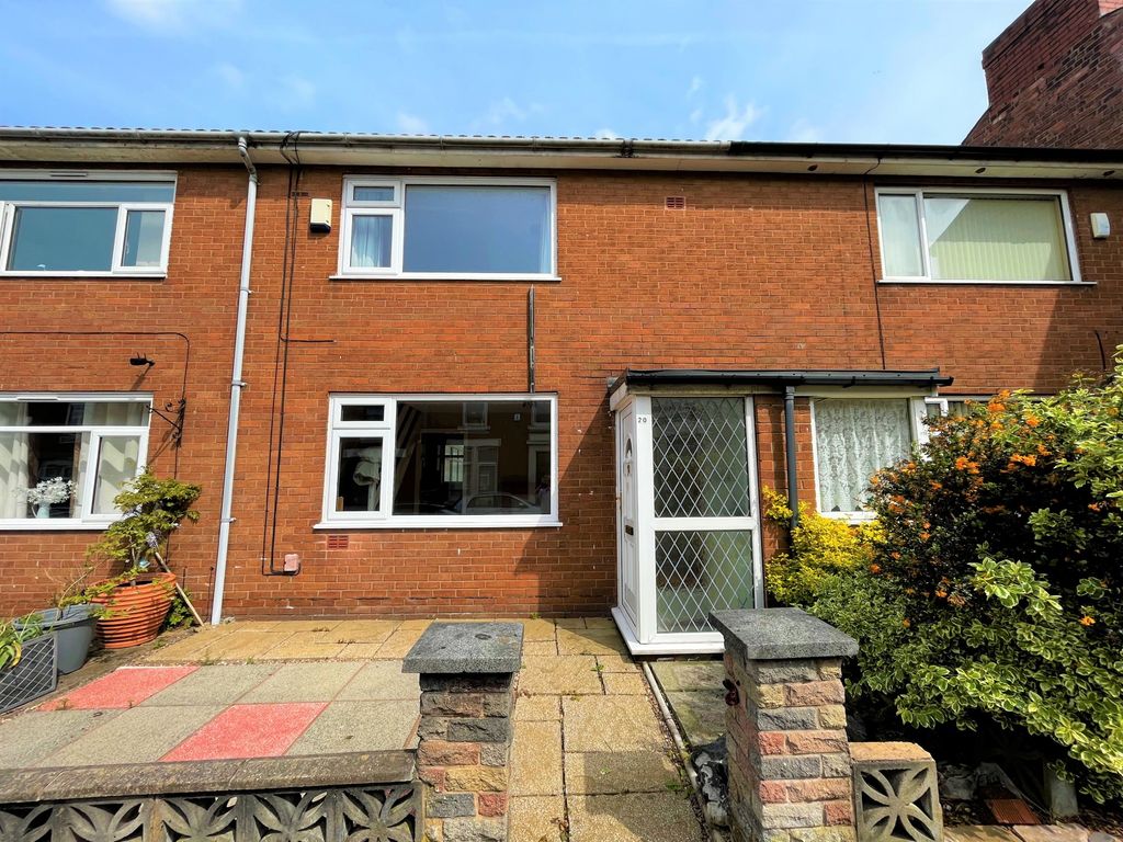 Property photo 1 of 12