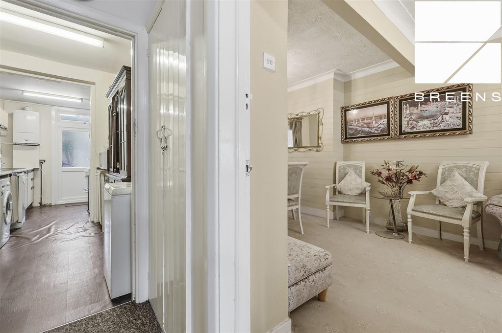 Property photo 3 of 23 Img_1819.Jpg