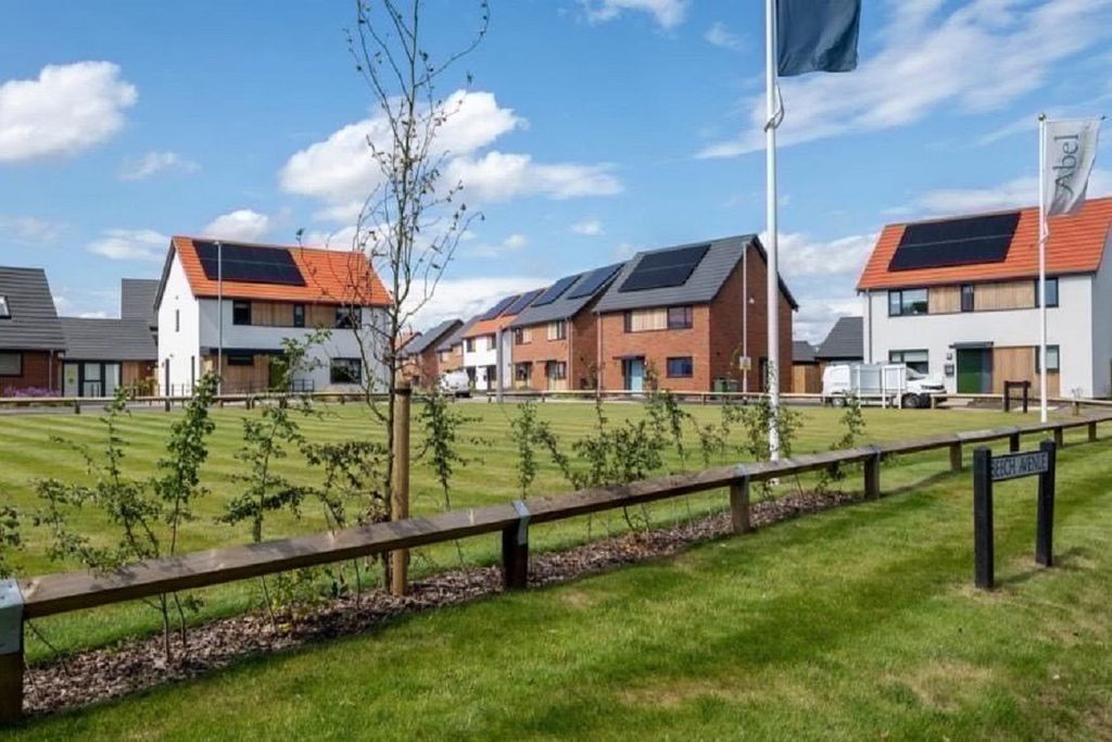 Property photo 1 of 23