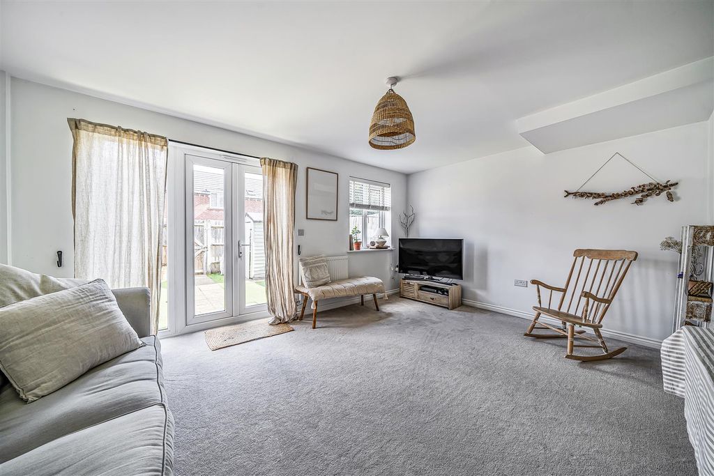 Property photo 2 of 16 1348673-16-68Bee59Fc6c51.Jpg