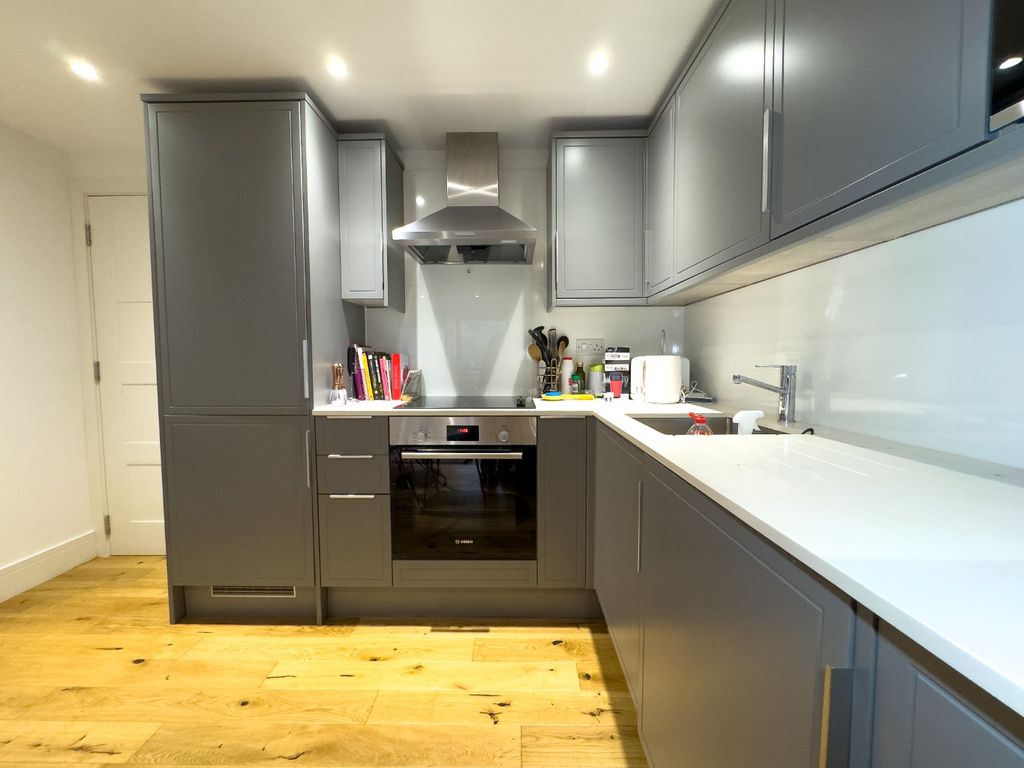 Property photo 3 of 16 4141497