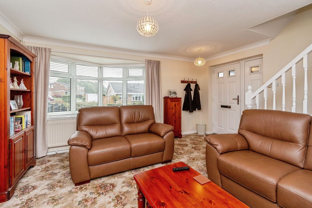 Property photo 3 of 19 Pbox-Img.Jpg