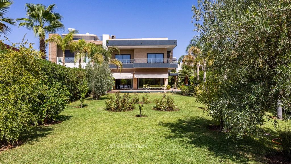 Property photo 1 of 37