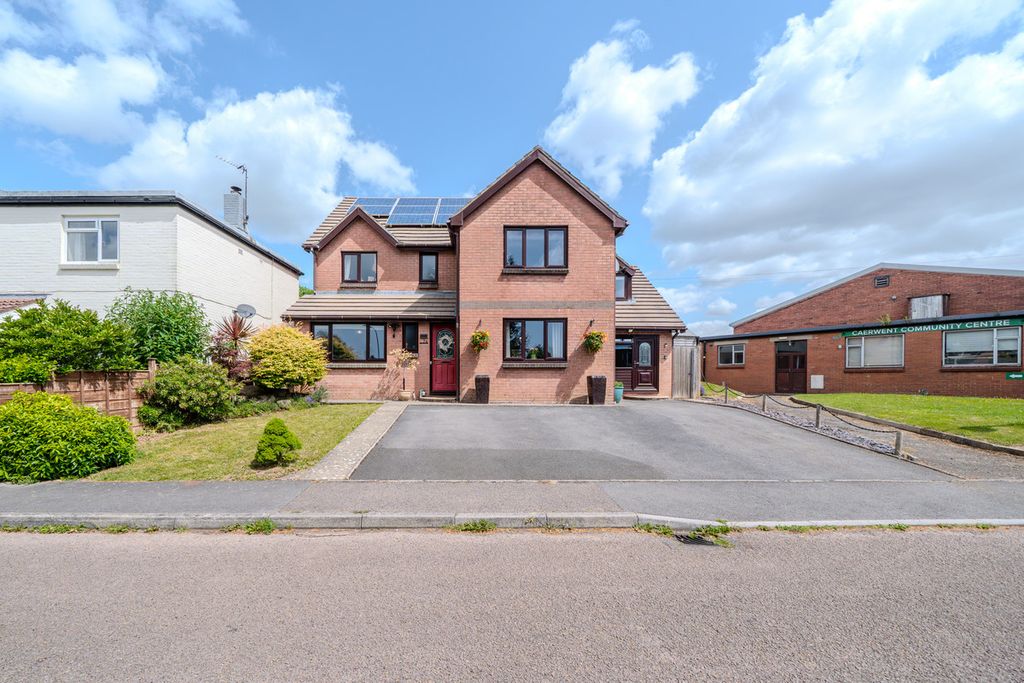 Property photo 1 of 46