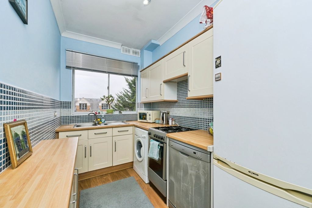 Property photo 2 of 10 Pbox-Img.Jpg