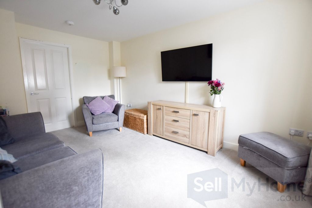 Property photo 3 of 13 Dsc_0017 (2)