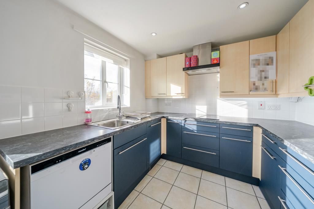 Property photo 2 of 15 Kitchen