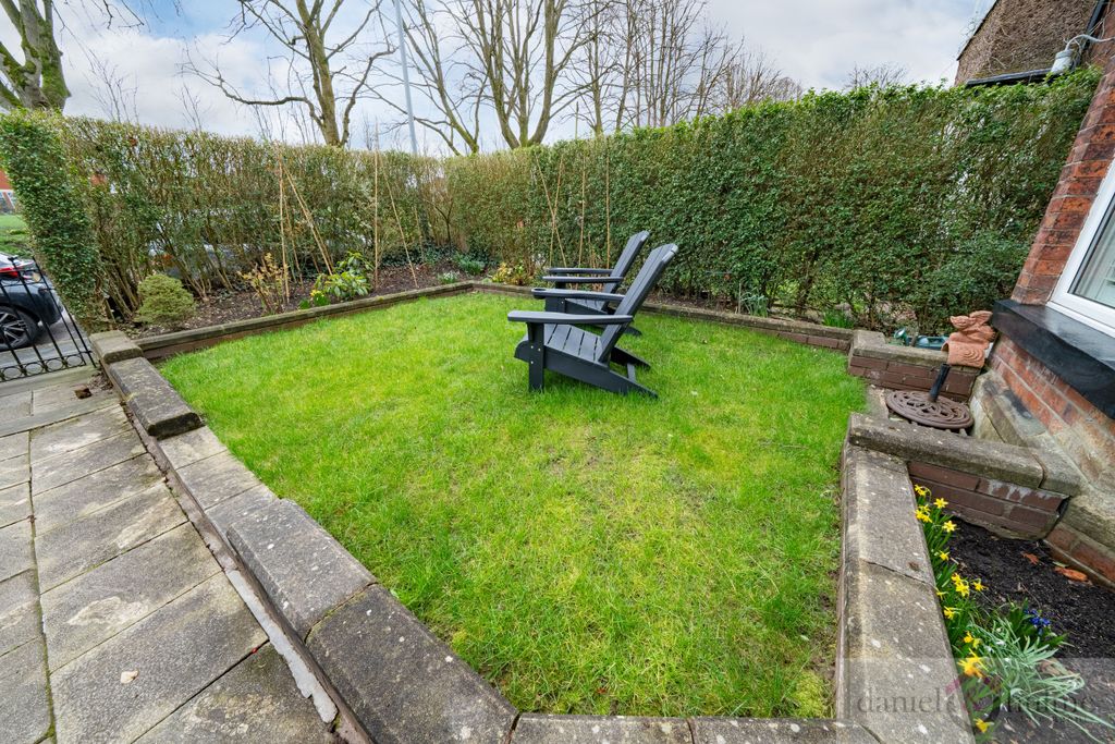 Property photo 3 of 32 78 Westwood Road-63