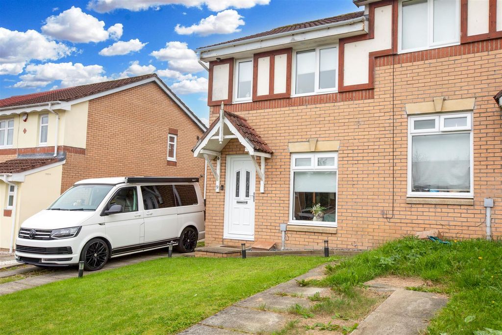 Property photo 1 of 25