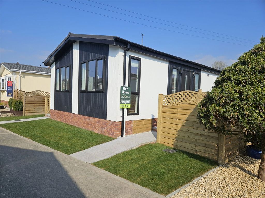 Property photo 2 of 18 Picture No. 26