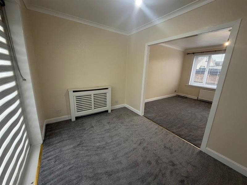 Property photo 2 of 9 5B2737E4-6Bac-4Cae-81d2-347E36A6F6Ab