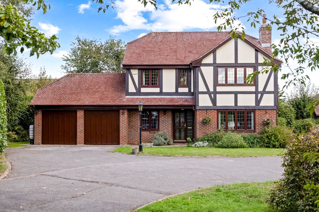 Property photo 1 of 23
