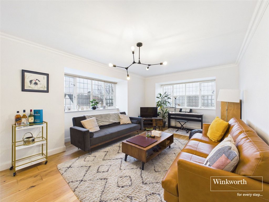 Property photo 2 of 12 Living Room