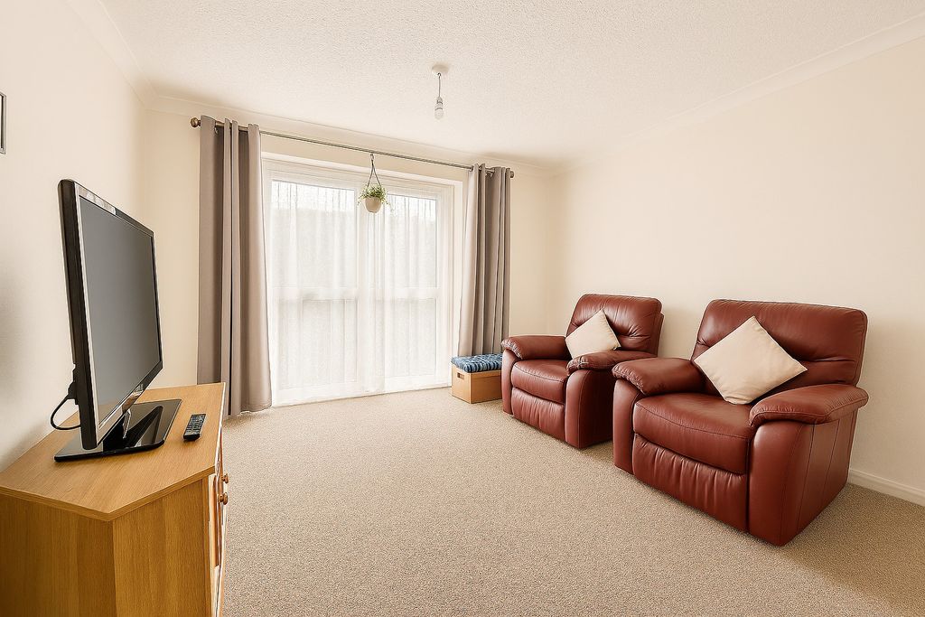 Property photo 1 of 4
