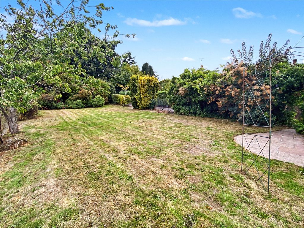 Property photo 3 of 15 Picture No. 12