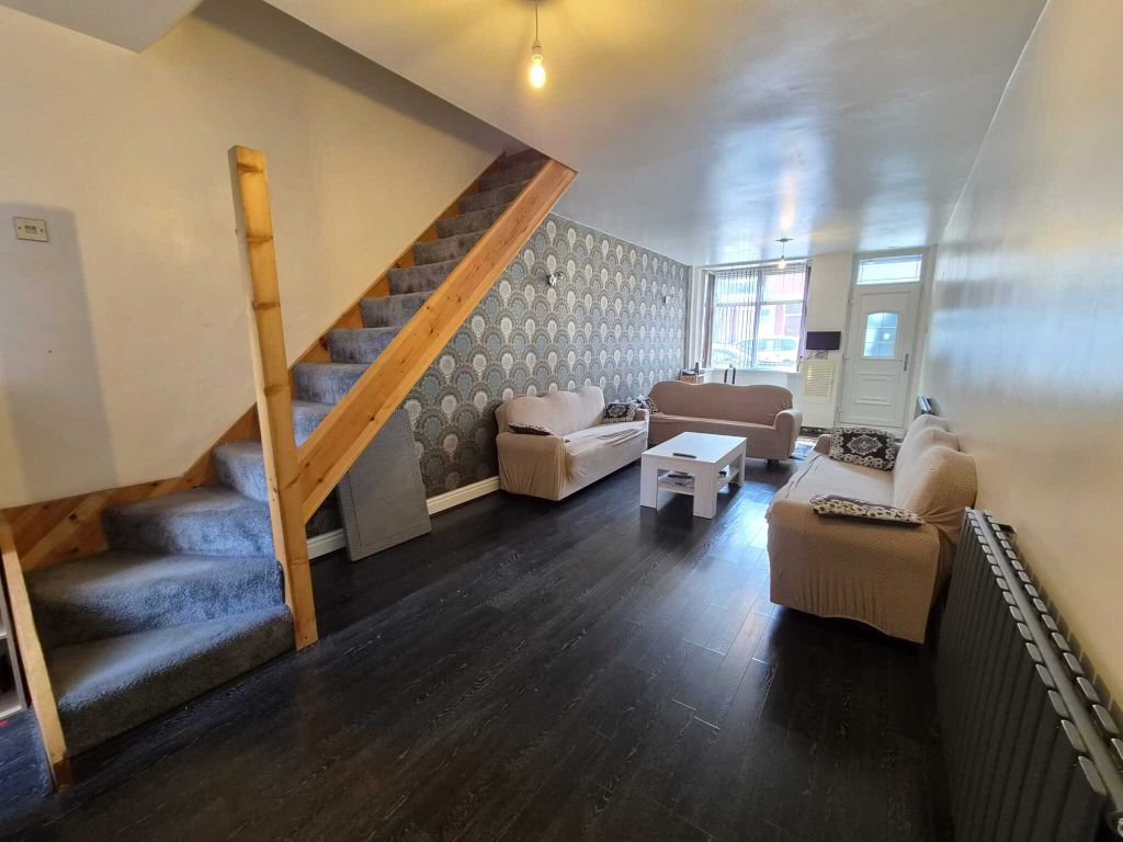 Property photo 3 of 13