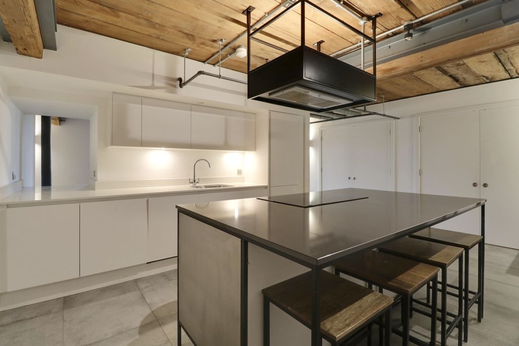 Property photo 2 of 19 Img_6176