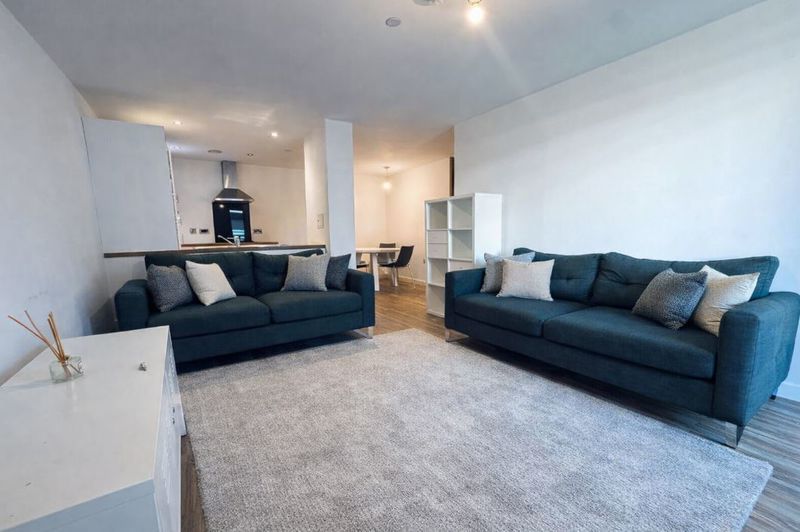 Property photo 2 of 10 Photo 4