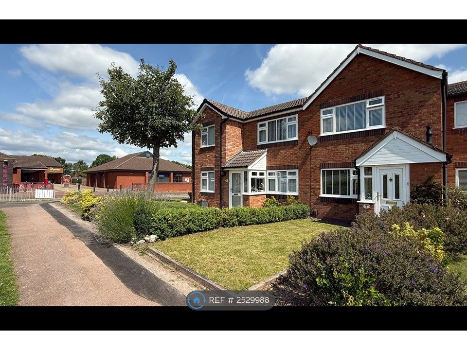 Property photo 2 of 18