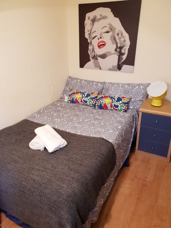 Property photo 1 of 4