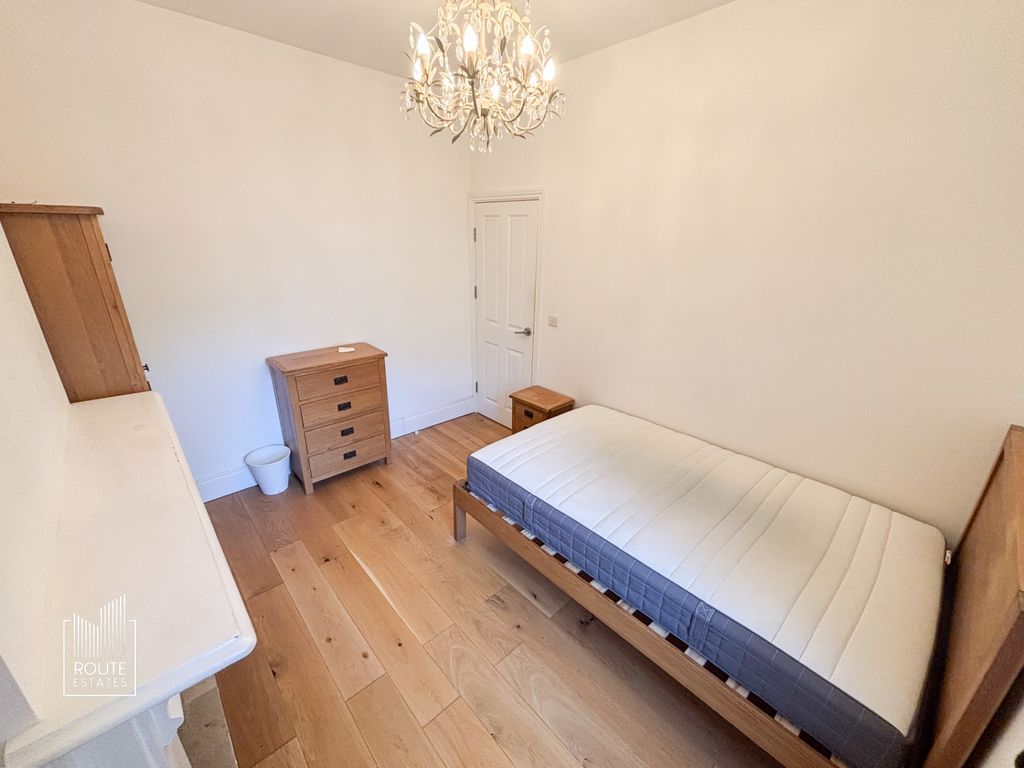 Property photo 2 of 10 Photo 3