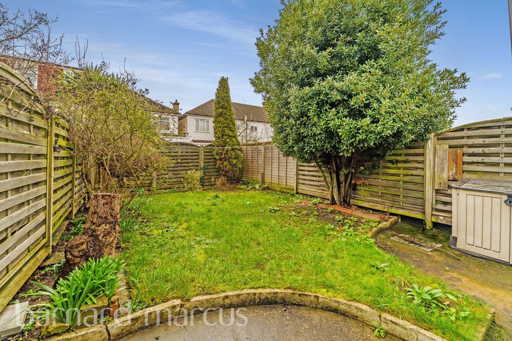 Property photo 2 of 8 Image