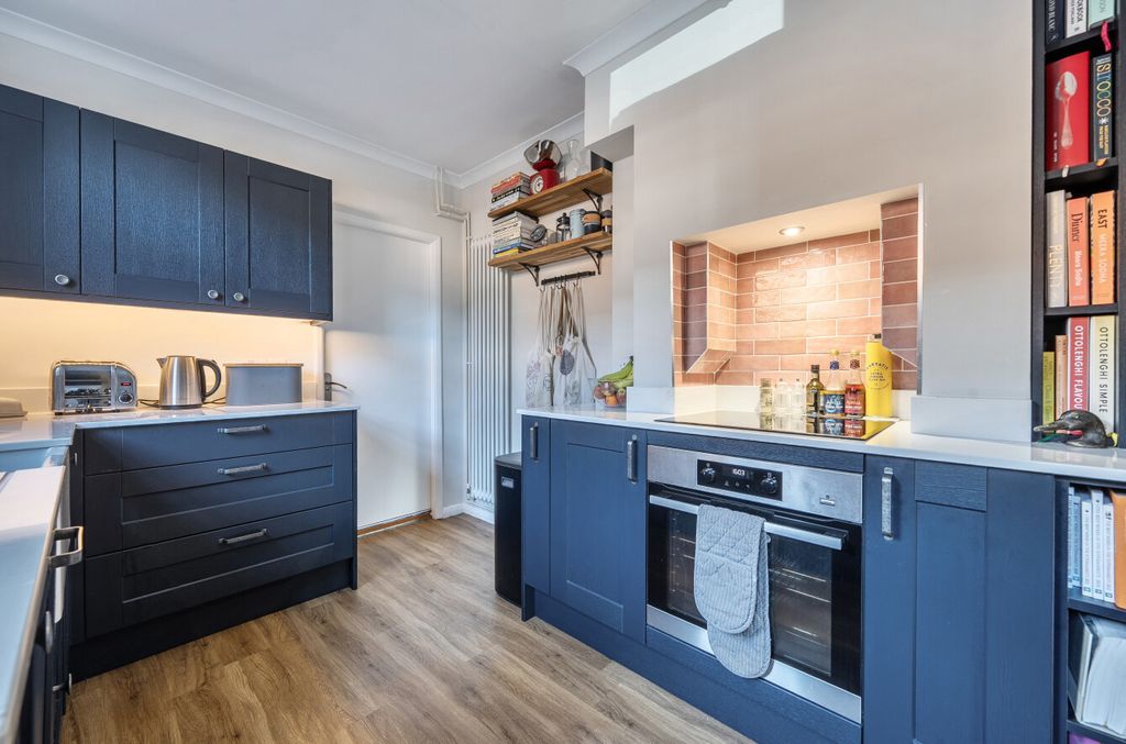 Property photo 3 of 11 1-6A2233c2Ae5d0-1...