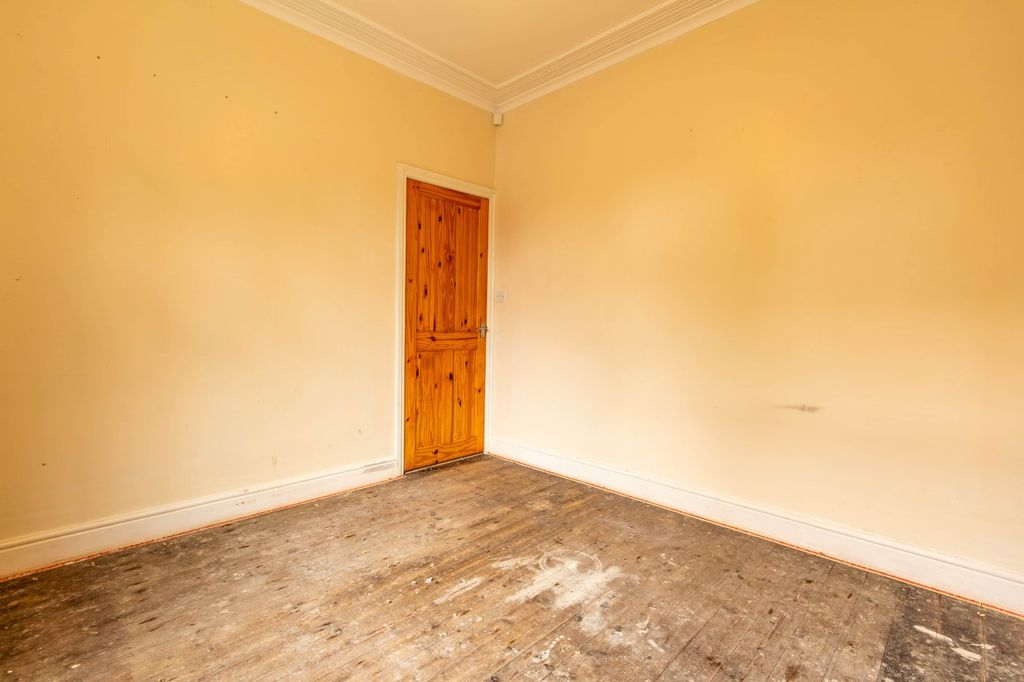 Property photo 3 of 18 Picture No. 25