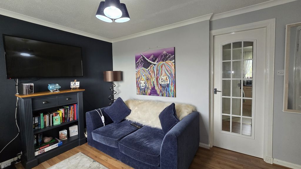 Property photo 2 of 10 Image 1