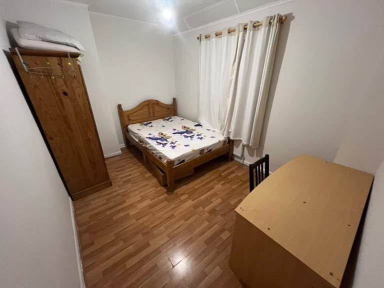 Property photo 1 of 2