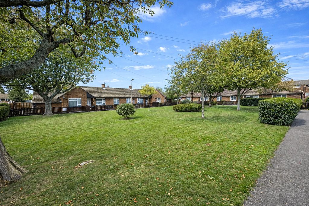 Property photo 2 of 7 Picture No. 08