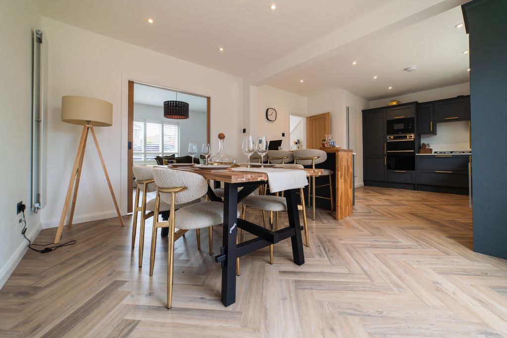 Property photo 3 of 56 Award Winning Cps Homes Media Team_5