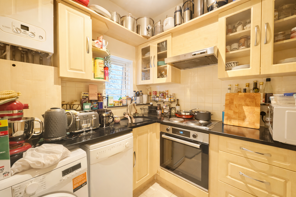 Property photo 2 of 9
