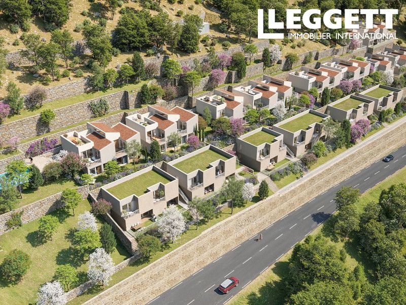 Property photo 2 of 6