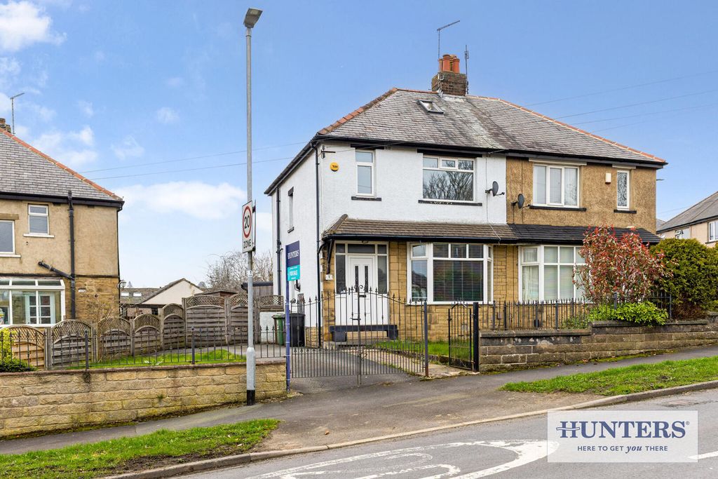 Property photo 1 of 25 Front (Exterior)